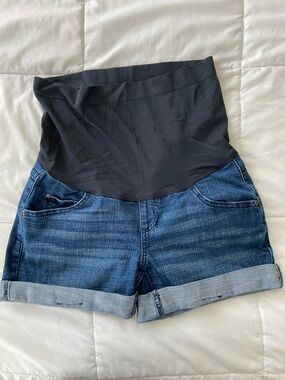 Maternity Denim Cuffed Shorts with Black Waist Panel
